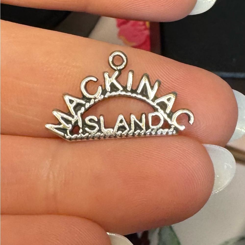 Vintage Sterling Silver .925 Mackinac Island Charm Pendant